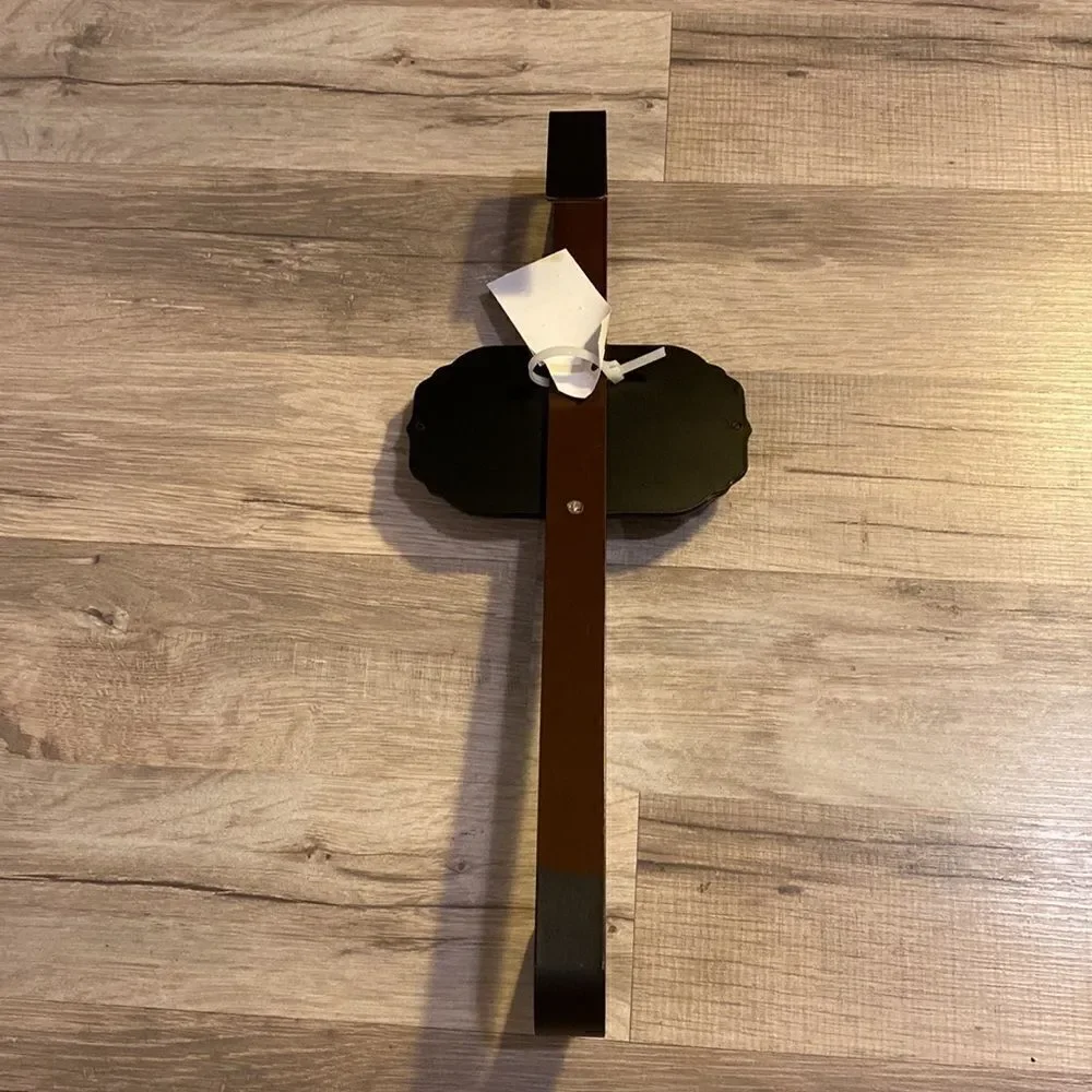 Metal Wreath Hanger